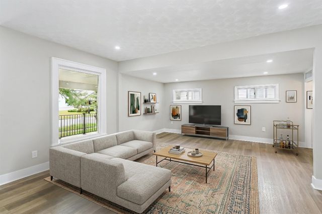 132 S Green, Wichita, KS 67211