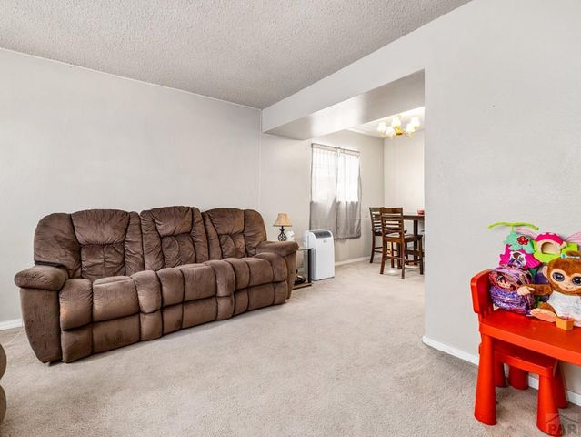 3223-3225 Baltimore Ave, Pueblo, CO 81008