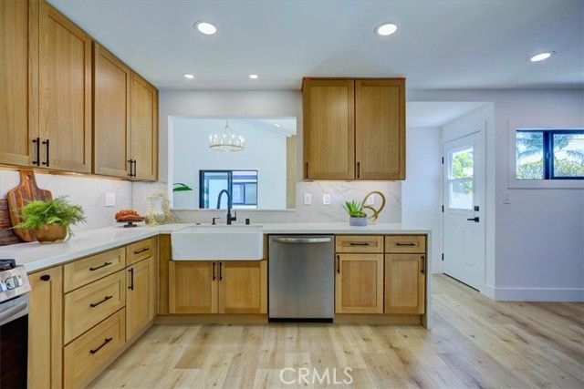 3738 Gondar, Long Beach, CA 90808