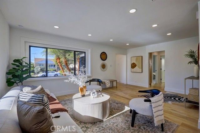 3738 Gondar, Long Beach, CA 90808