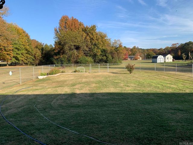 1544 Sweeden Road, Russellville, AR 72802