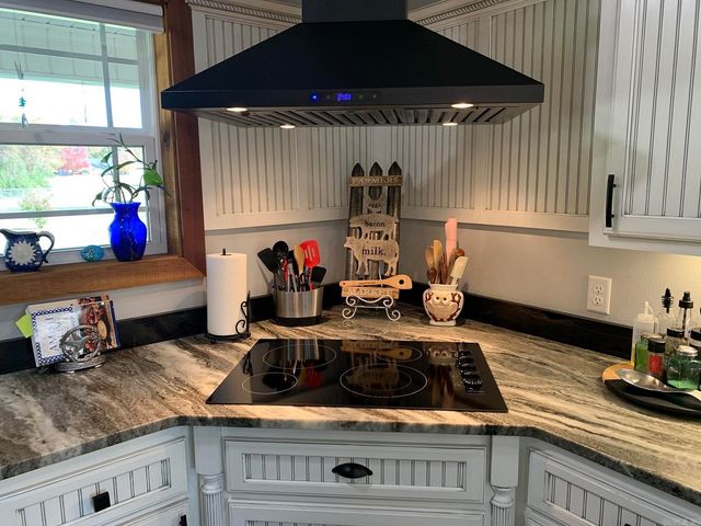 1544 Sweeden Road, Russellville, AR 72802