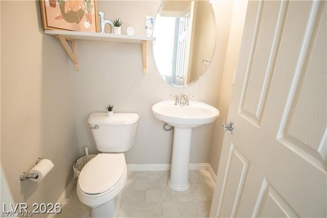 8525 Silver Coast Street, Las Vegas, NV 89139