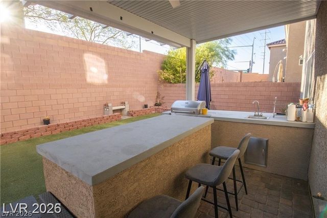 8525 Silver Coast Street, Las Vegas, NV 89139
