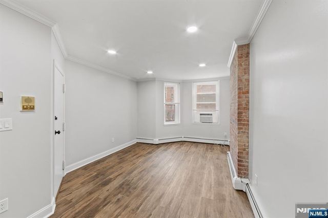 3027 John F Kennedy Boulevard 2, Jersey City, NJ 07306