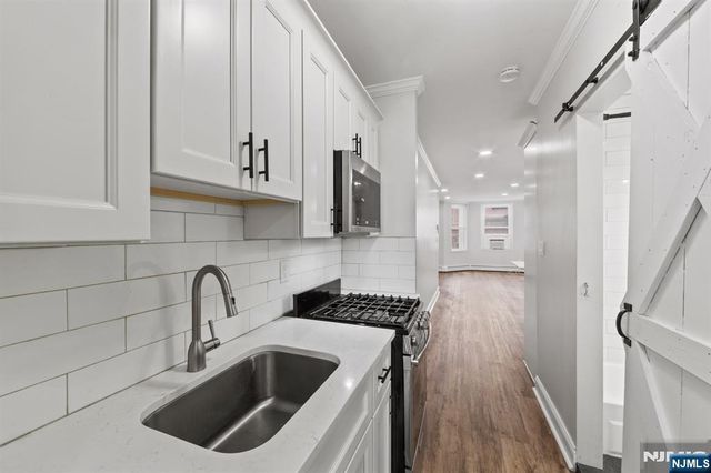 3027 John F Kennedy Boulevard 2, Jersey City, NJ 07306