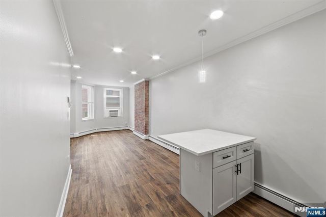 3027 John F Kennedy Boulevard 2, Jersey City, NJ 07306