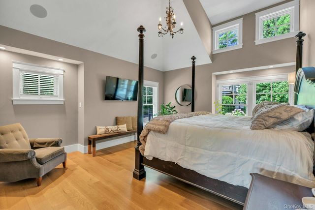 120 Cambon Avenue, Saint James, NY 11780