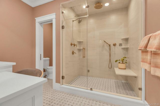 120 Cambon Avenue, Saint James, NY 11780