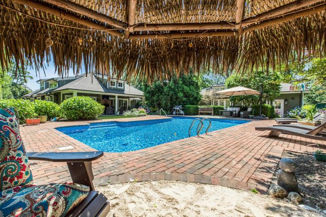 120 Cambon Avenue, Saint James, NY 11780