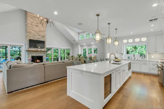 120 Cambon Avenue, Saint James, NY 11780