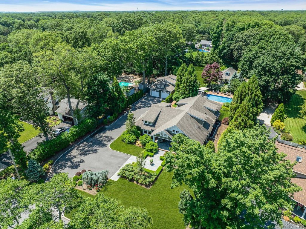 120 Cambon Avenue, Saint James, NY 11780