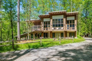 3721 Clabo Mountain Lane, Sevierville, TN 37862