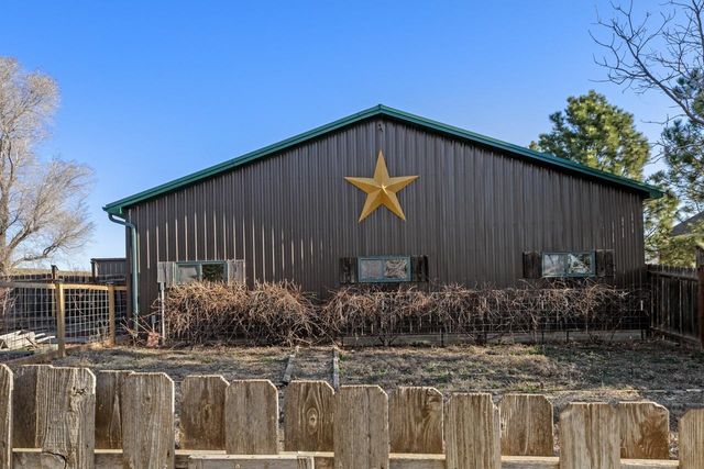 413 13th Ave. NE, Minot, ND 58703