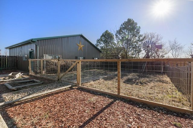 413 13th Ave. NE, Minot, ND 58703