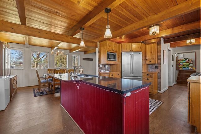 413 13th Ave. NE, Minot, ND 58703