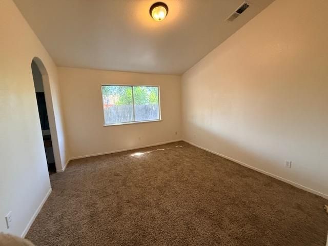718 Gamay Avenue, Madera, CA 93637