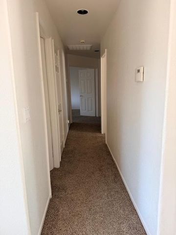 718 Gamay Avenue, Madera, CA 93637