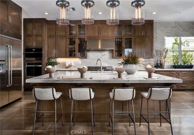 27528 Juniper Lane, Valencia, CA 91381