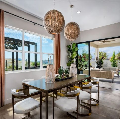 27528 Juniper Lane, Valencia, CA 91381