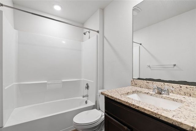 7825 Salais Dr, Corpus Christi, TX 78414