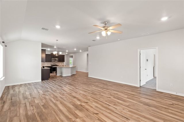 7825 Salais Dr, Corpus Christi, TX 78414