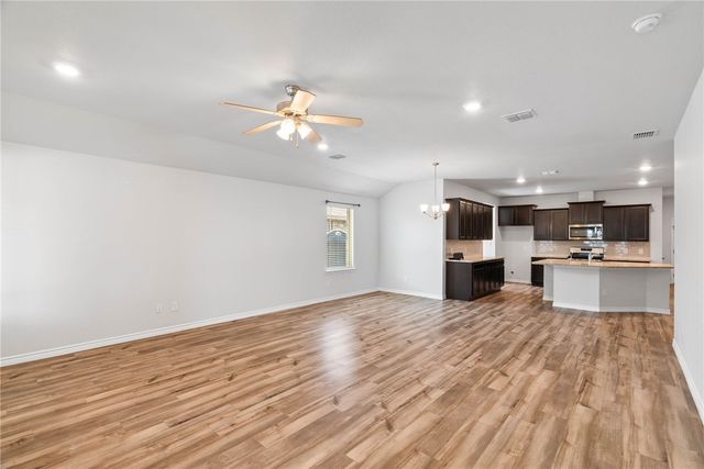 7825 Salais Dr, Corpus Christi, TX 78414