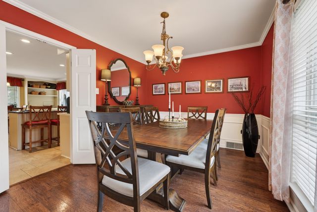 1962 CORBIN RD, Germantown, TN 38139
