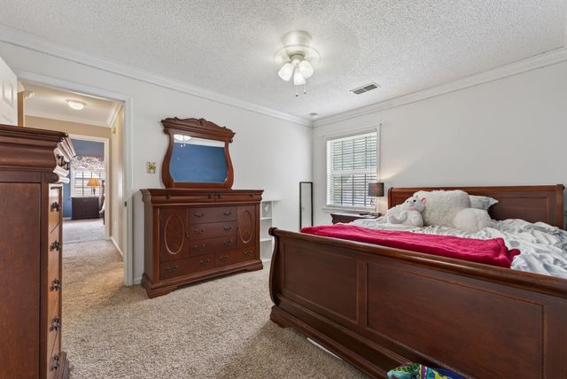 1962 CORBIN RD, Germantown, TN 38139