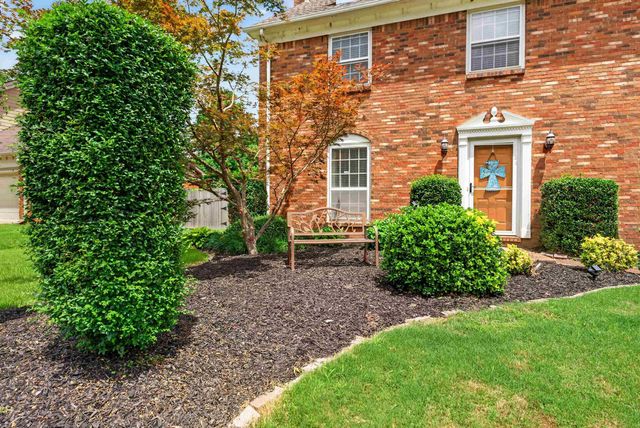 1962 CORBIN RD, Germantown, TN 38139