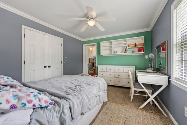 1962 CORBIN RD, Germantown, TN 38139