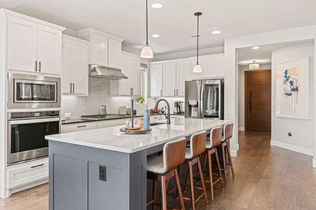 1720 Dartmoor Drive, Carrollton, TX 75010