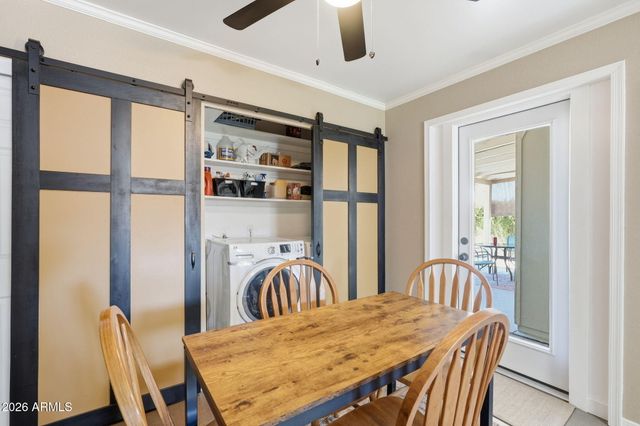 102 W HACKAMORE Avenue, Gilbert, AZ 85233