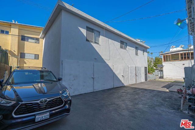 525 N Kenmore Avenue, Los Angeles, CA 90004