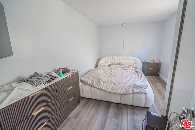 525 N Kenmore Avenue, Los Angeles, CA 90004