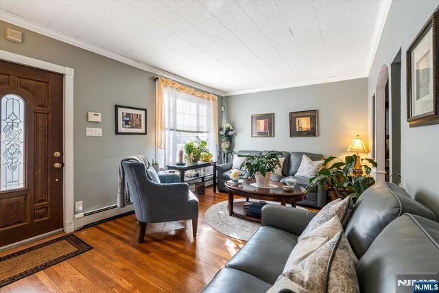 19 William Street, Kearny, NJ 07032