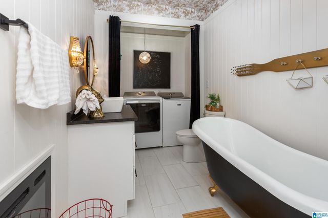 766 WATER OAK LANE, Talladega, AL 35160