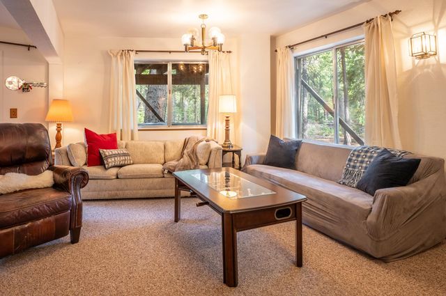 3790 Apache Rd, Dorrington, CA 95223