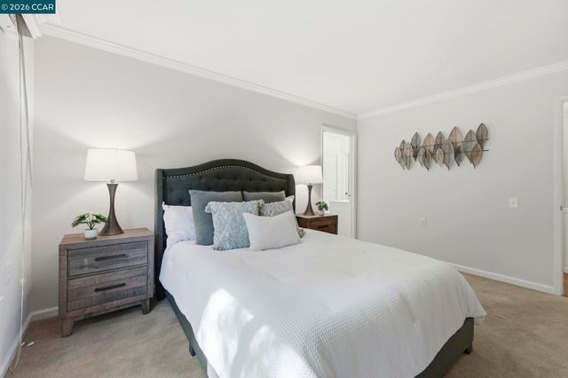 1601 Canyonwood Ct 2, Walnut Creek, CA 94595