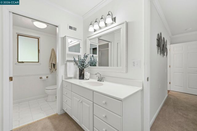 1601 Canyonwood Ct 2, Walnut Creek, CA 94595