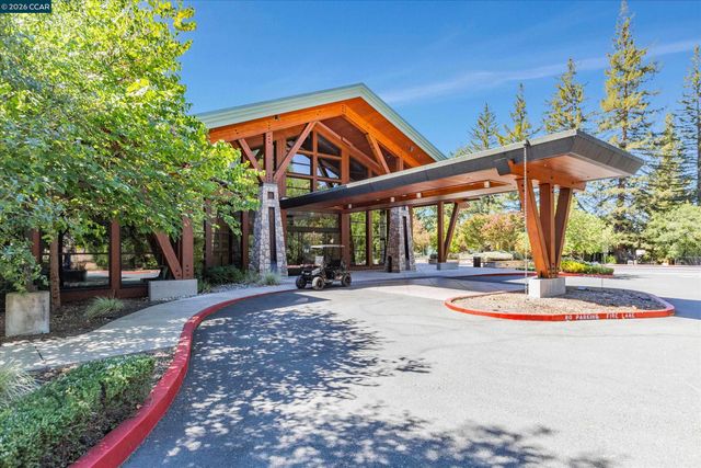 1601 Canyonwood Ct 2, Walnut Creek, CA 94595