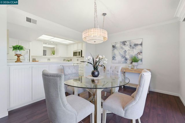 1601 Canyonwood Ct 2, Walnut Creek, CA 94595