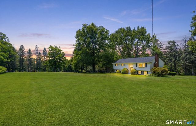 385 Cotton Hill Road, New Hartford, CT 06057