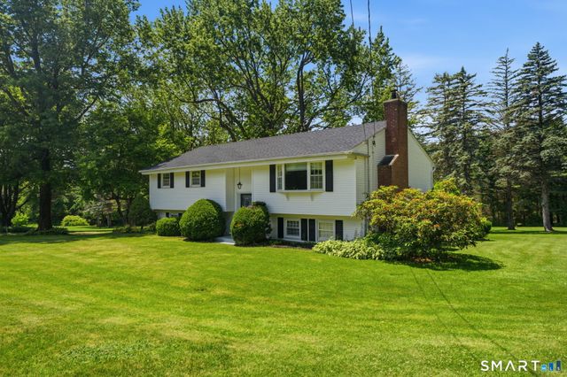 385 Cotton Hill Road, New Hartford, CT 06057