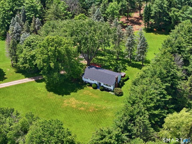 385 Cotton Hill Road, New Hartford, CT 06057