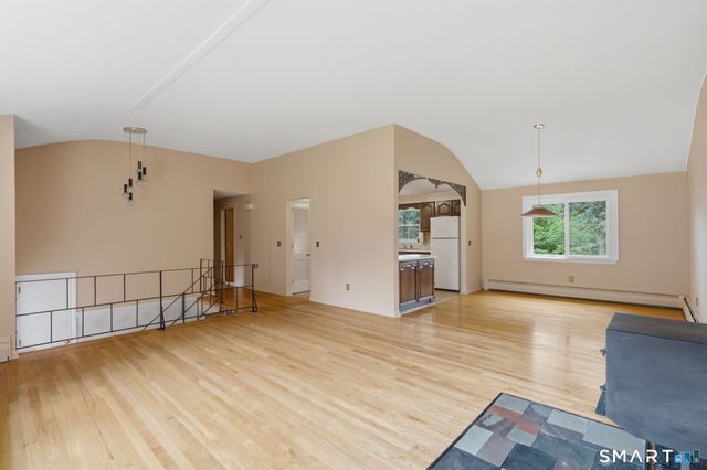 385 Cotton Hill Road, New Hartford, CT 06057