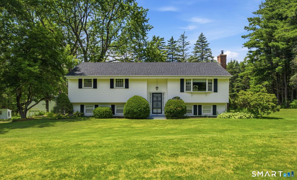 385 Cotton Hill Road, New Hartford, CT 06057