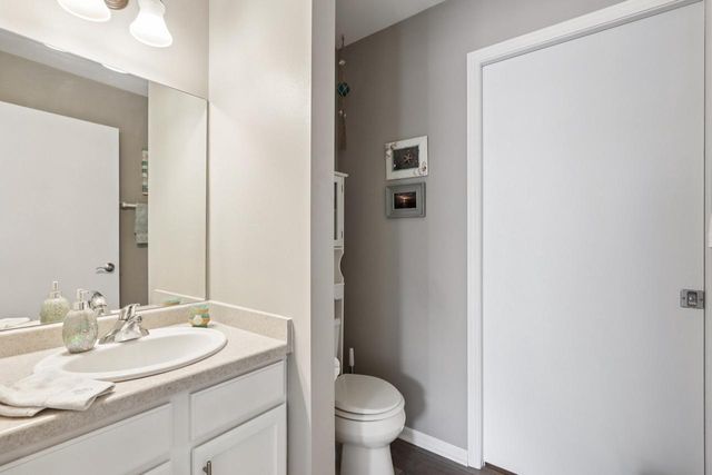 1238 Lombardi WAY, Waukesha, WI 53186