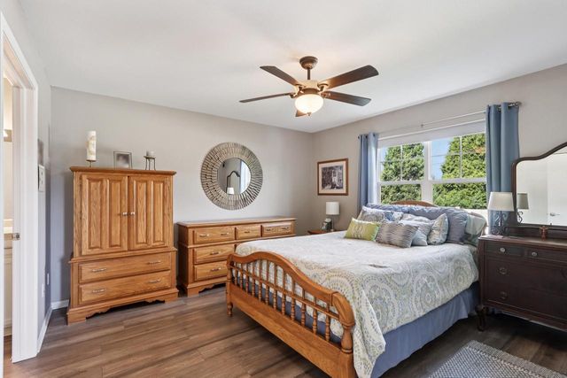 1238 Lombardi WAY, Waukesha, WI 53186