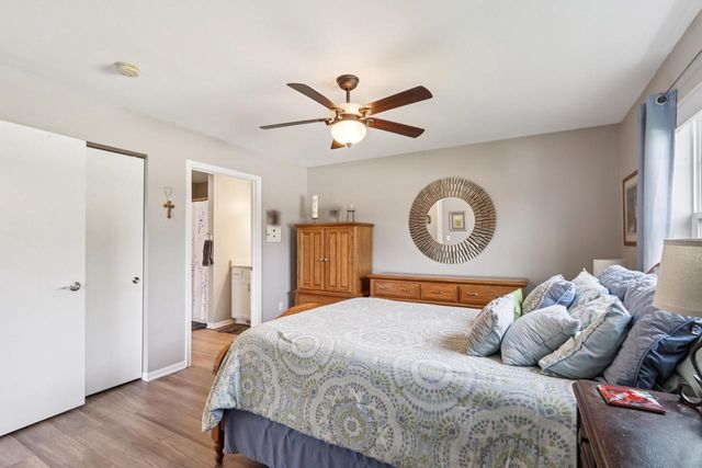 1238 Lombardi WAY, Waukesha, WI 53186